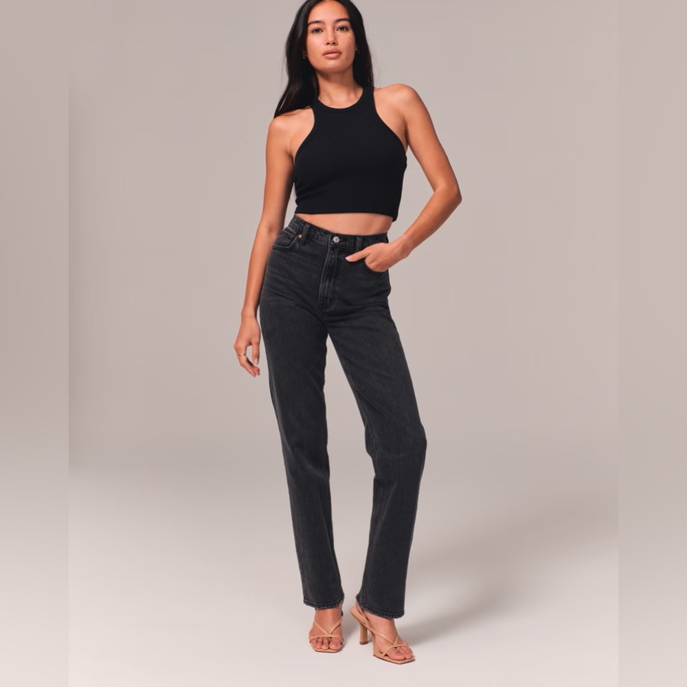 Ultra High Rise 90s Straight Jean